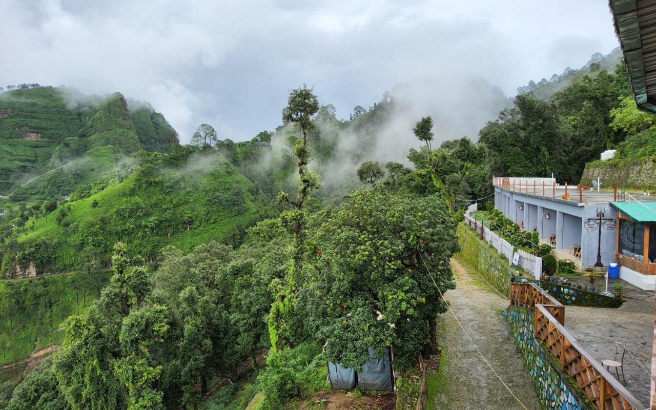 Shiva Valley Resort Kokhliyal Gaon Buitenkant foto