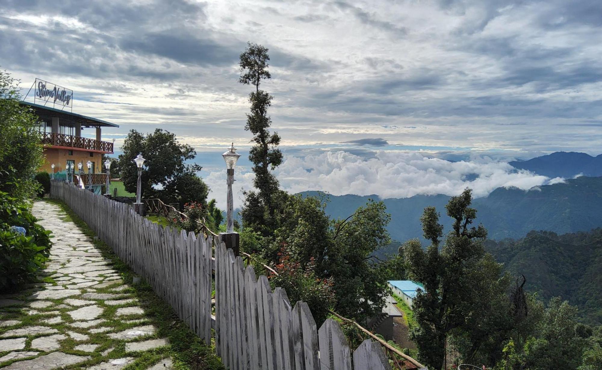 Shiva Valley Resort Kokhliyal Gaon Buitenkant foto